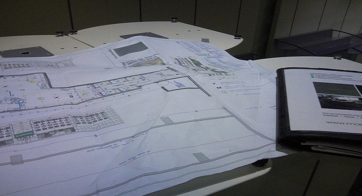 Bild klicken zur Seite Messebau