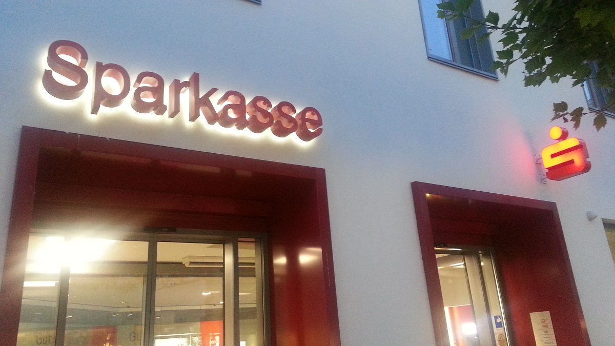 Bild klicken zur Seite Messebau