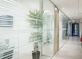 Bild klicken zur Seite Messebau